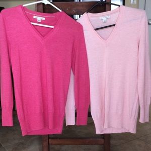 2 Banana Republic V-Neck Sweaters